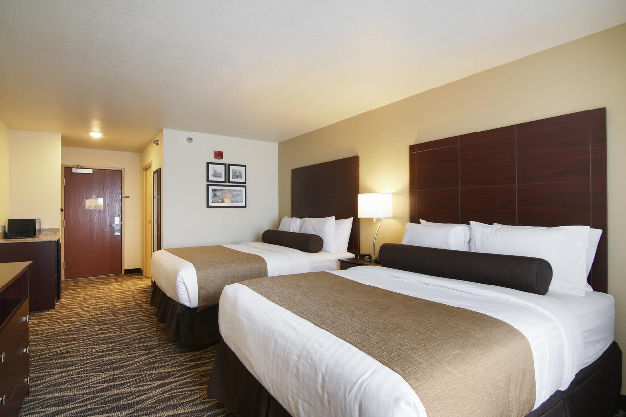 Cobblestone Inn&Suites - Menomonie/UW-Stout Extérieur photo