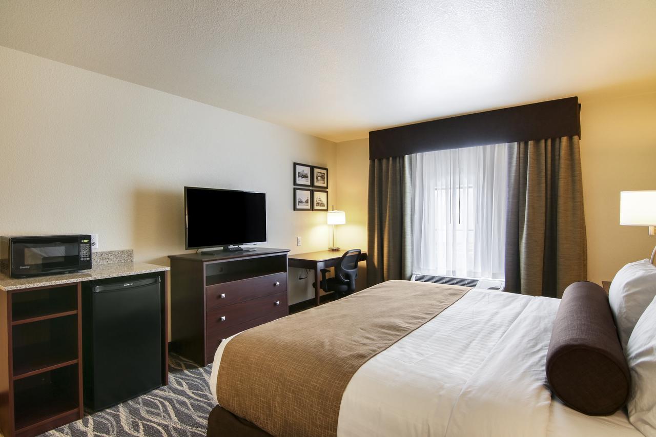 Cobblestone Inn&Suites - Menomonie/UW-Stout Extérieur photo